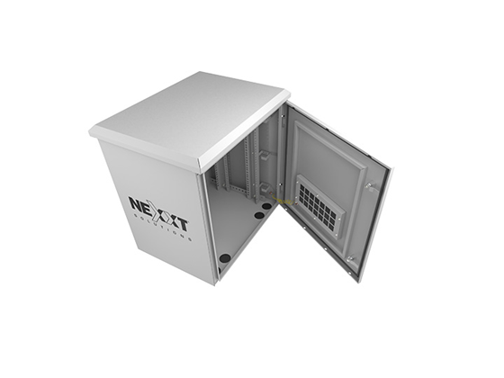 Gabinete Exterior 6U 600x450mm con Soporte para Poste, 2 Ventiladores, 200 lbs
